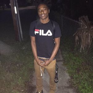 Meet your Posher, Victor